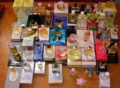 La ANMAT retira del mercado más de 40 perfumes chinos 