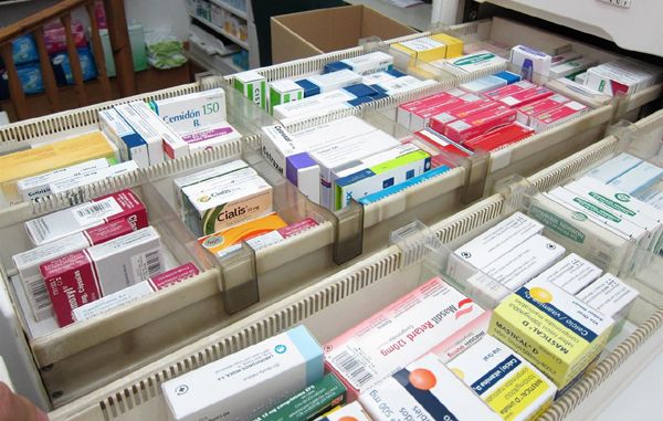 EN LA RIOJA ENTREGAN MEDICAMENTOS PARA PACIENTES SIN COBERTURA MÉDICA