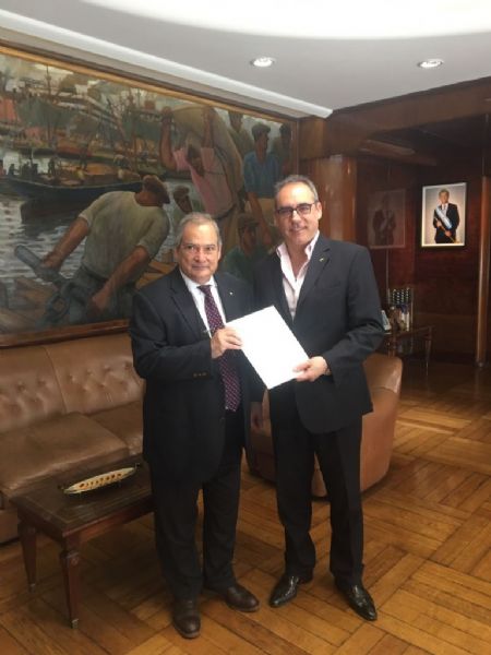 COFA ENTREGÓ PROPUESTA DE INSERCIÓN DE LA FARMACIA EN EL PROGRAMA DE COBERTURA UNIVERSAL DE SALUD