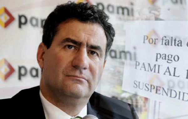 El cinismo de Regazzoni: negar la realidad sólo profundiza la crisis