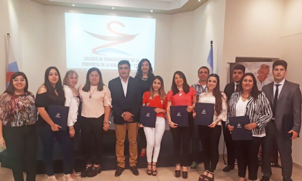  PRIMER ACTO DE COLEGIACION Y ENTREGA DE MATRICULAS, CERTIFICACION Y RECERTIFICACION, RECONOCIMIENTO A LOS 25 AÑOS DE PROFESION. 