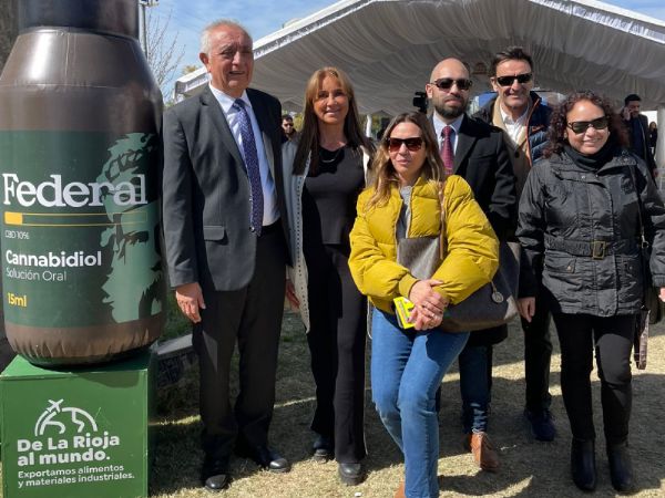 Presentación ofial de "Federal" el primer aceite de cannabis medicinal producido en La Rioja
